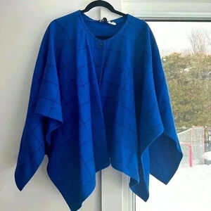Vuokko | Vintage blue tartan Finnish 100% virgin wool cape